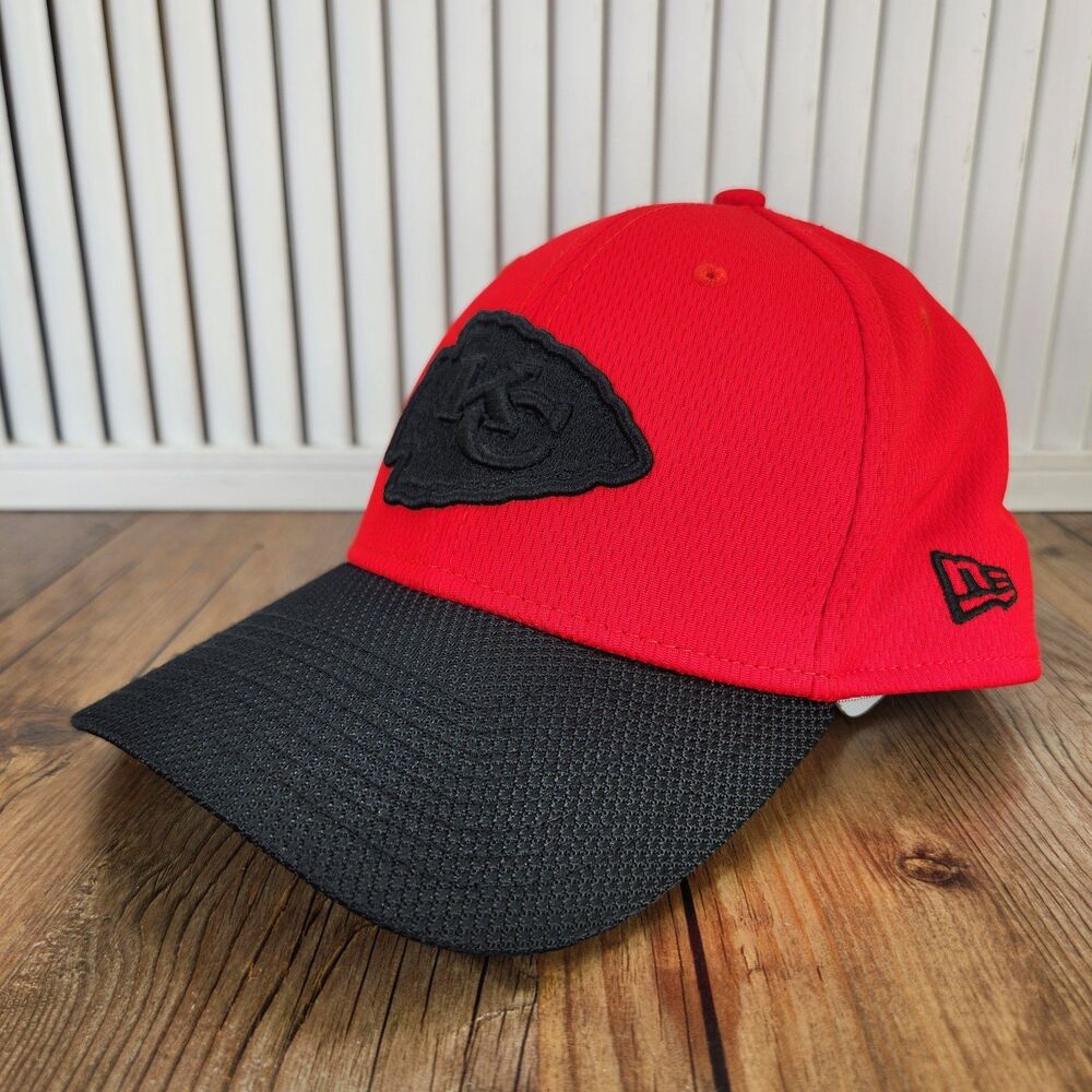New Era 39thirty Kansas City Chiefs 2021 Sideline Road Stretch Hat L/XL Red Cap